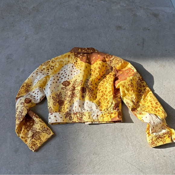 90’s Versace Versus cropped jacket - Picture 4 of 4